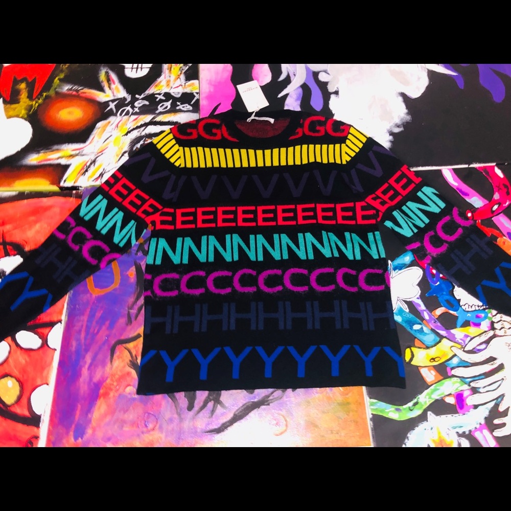BRAND NEW GIVENCHY Sweater